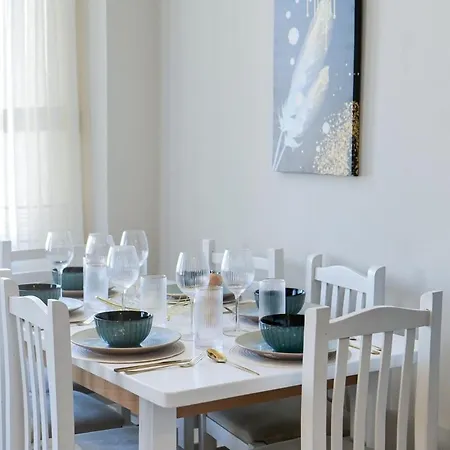 Apartment Tulips Durres